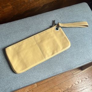 HOBO INTERNATIONAL clutch wristlet